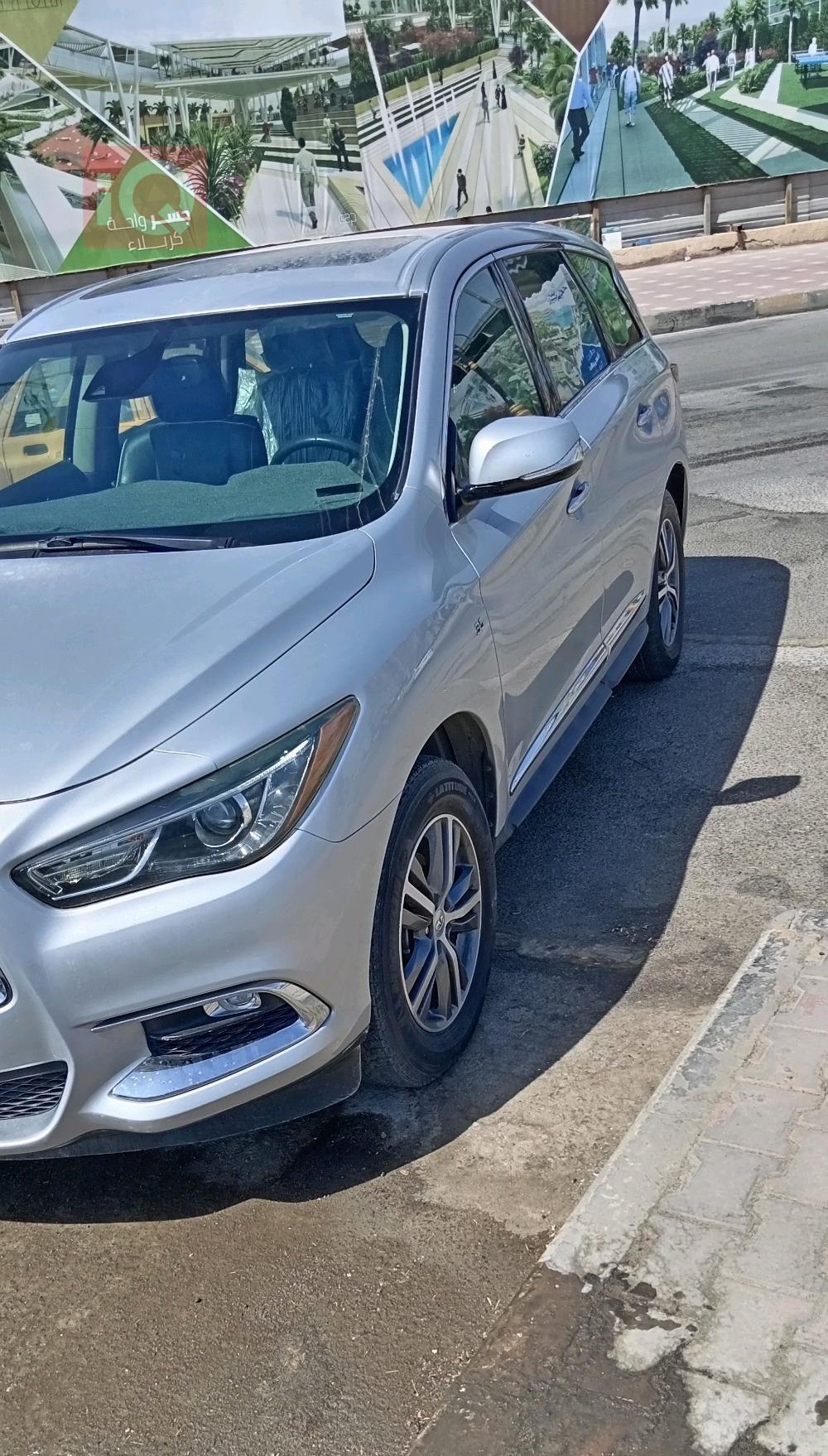 Infiniti QX60
